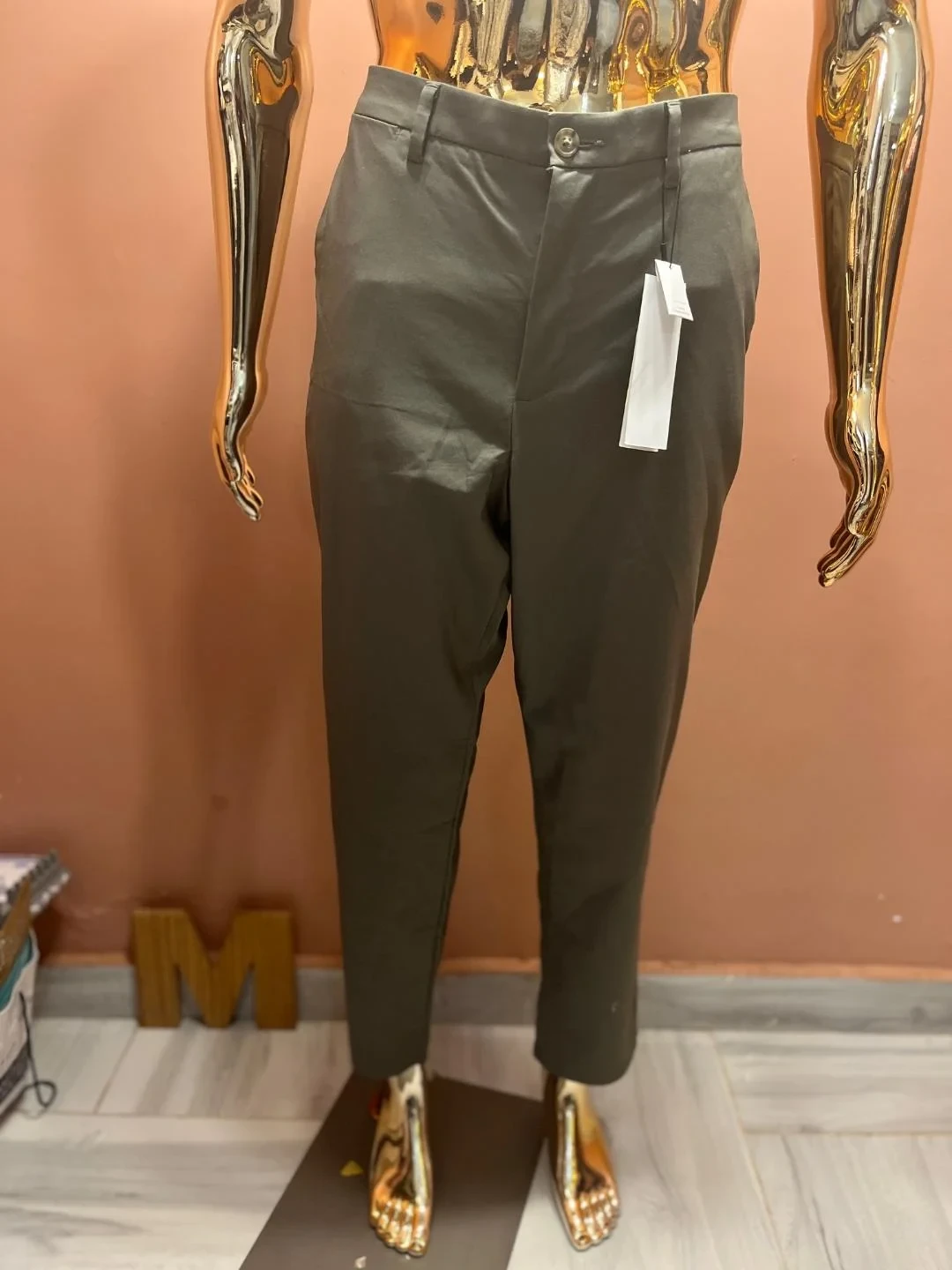 Calvin Klein Men’s Slim Tapered Trousers – Olive Green